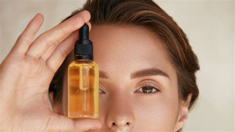 The Role of Magic Face Oil in Stress Relief and Relaxation